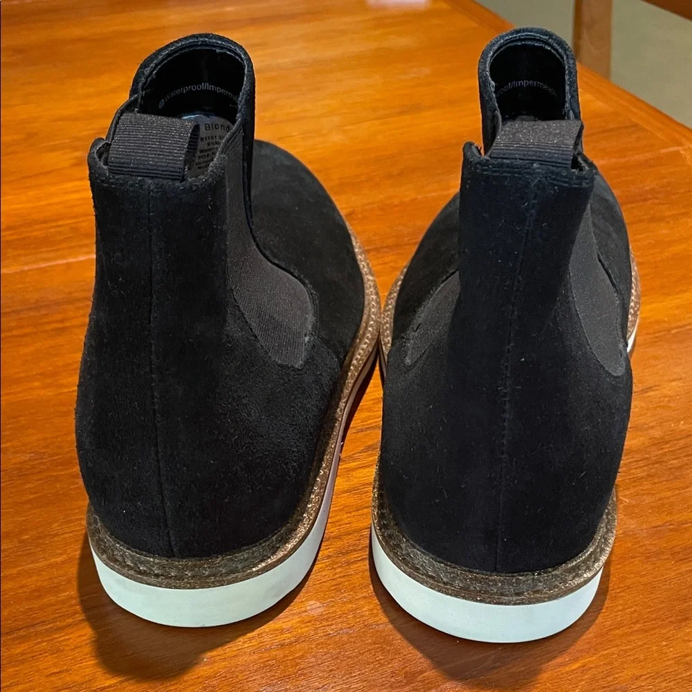 Blondo Black Suede Chukka Chelsea Boots